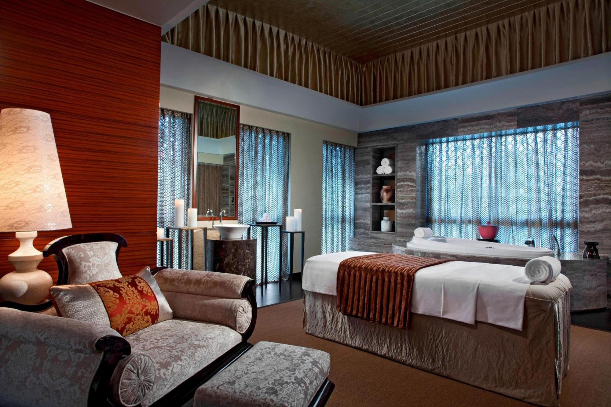 Sheraton Qingyuan Lion Lake Resort Extérieur photo